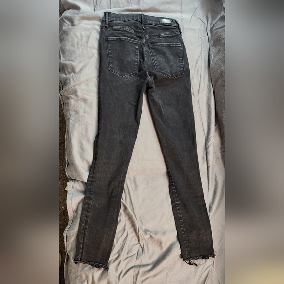 Distressed Black Women's Jeans - Picture 5 of 5